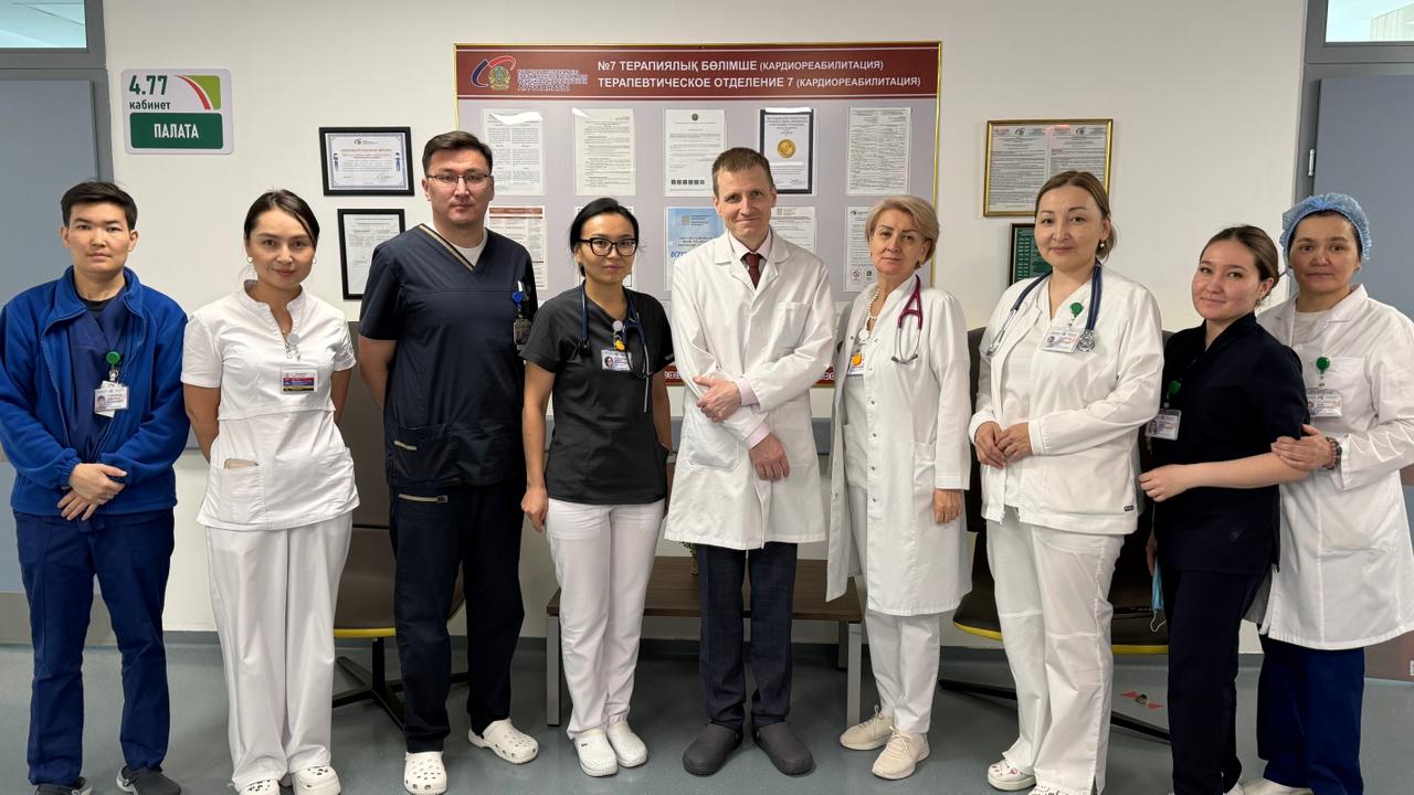 Современные подходы в гематологии: в Больнице МЦ УДП РК прошел мастер-класс зарубежного специалиста